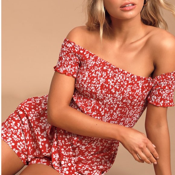 NWT Lulus Red Floral Print Smocked Off-the-Shoulder Romper - Picture 4 of 4